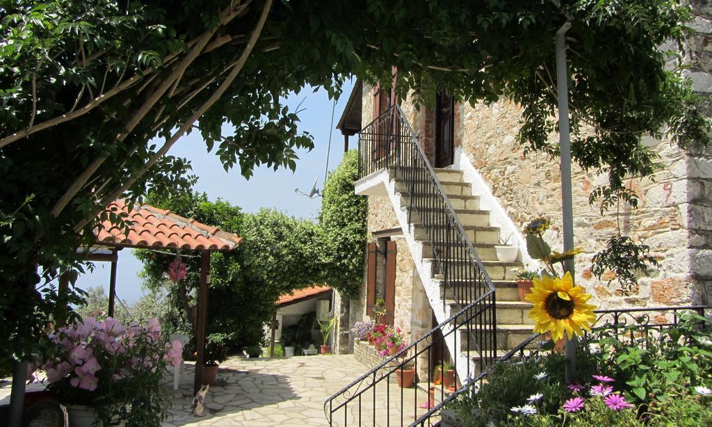 Tsorni Hill Cottage Lefokastro Exterior photo